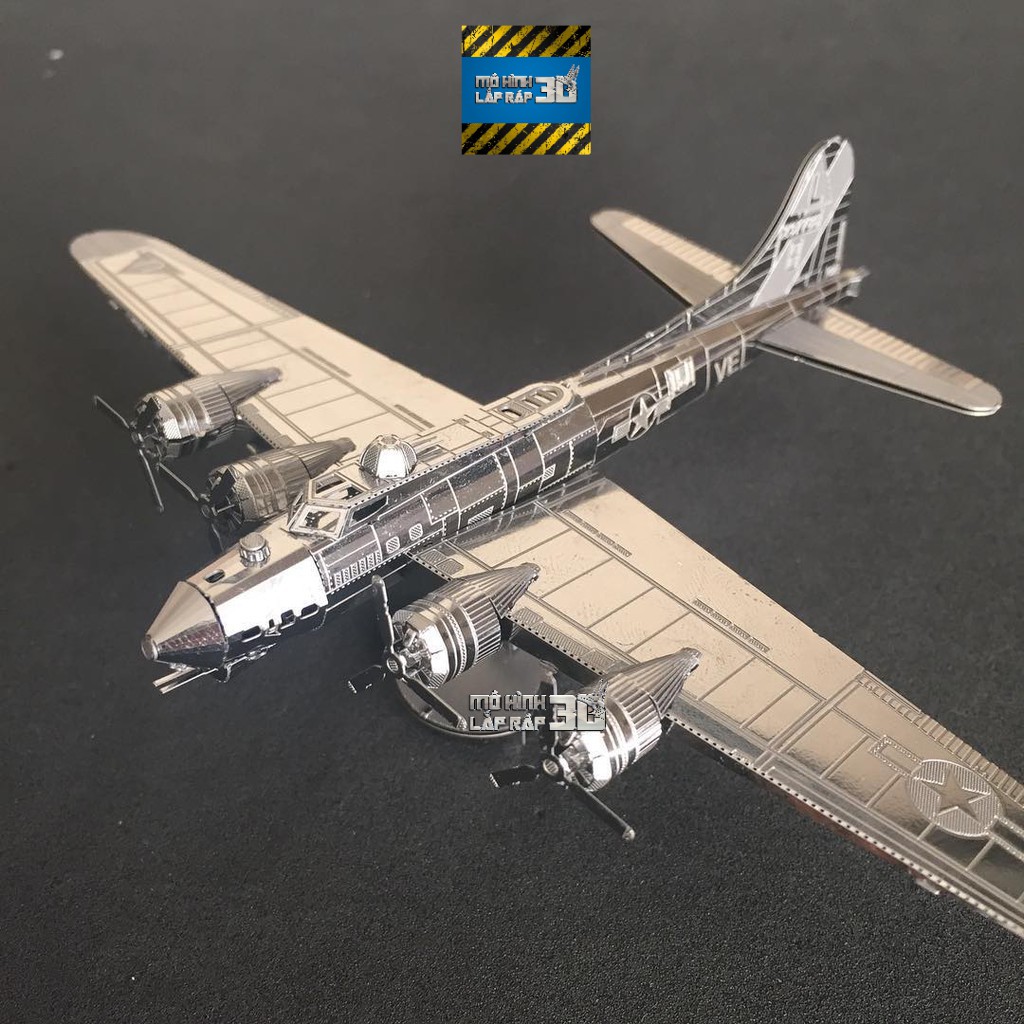 B-17 Flying Fortress Heavy Aircraft Assembly Metal 3D Model [ไม่ประกอบ]