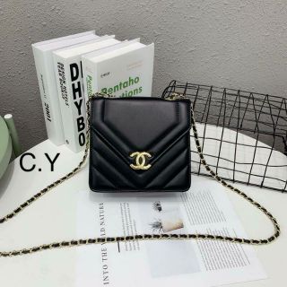 กระเป๋าสะพาย chanel ขนาด 7 นิ้ว กระเป๋า