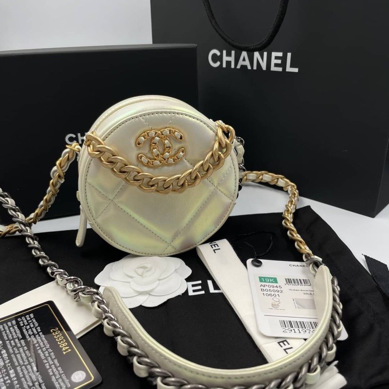 Chanel 19 Clutch With Chain Original 1:1