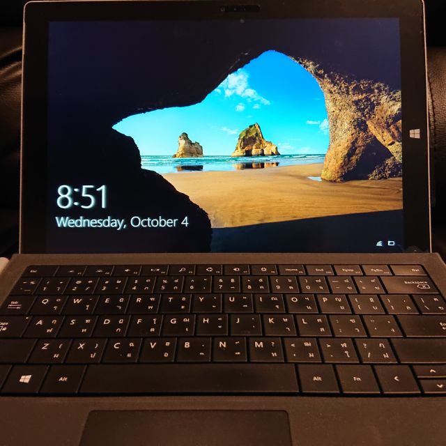 Microsoft's Surface Pro 3 รุ่น i3 64gb (used-มือสอง)