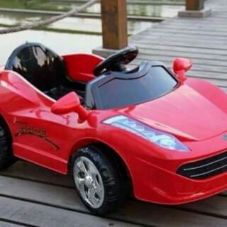 ส่งฟรีเคอร์รี่ แบตเตอรี่เด็กนั่ง Ferrari  - เฟอรารี่