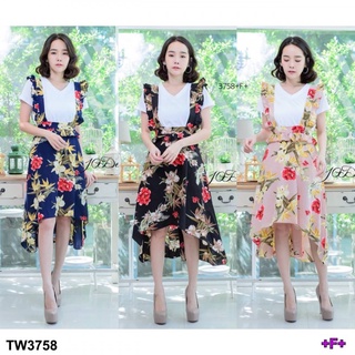 👗Pfashion [ส่งไว!!🚛] P3758 Set เสื้อยืด + เอี๊ยมลายดอกหน้าสั้น - หลังยาว Set: T-shirt + floral bib, short fron