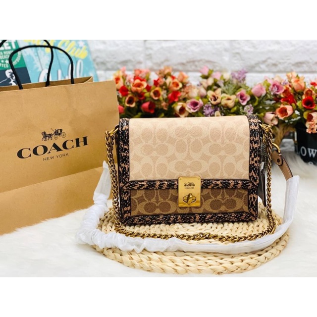 💕COACH LEATHER HUTTON SHOULDER BAG IN BLOCKED SIGNATURE WITH SNAKESKIN DETAIL