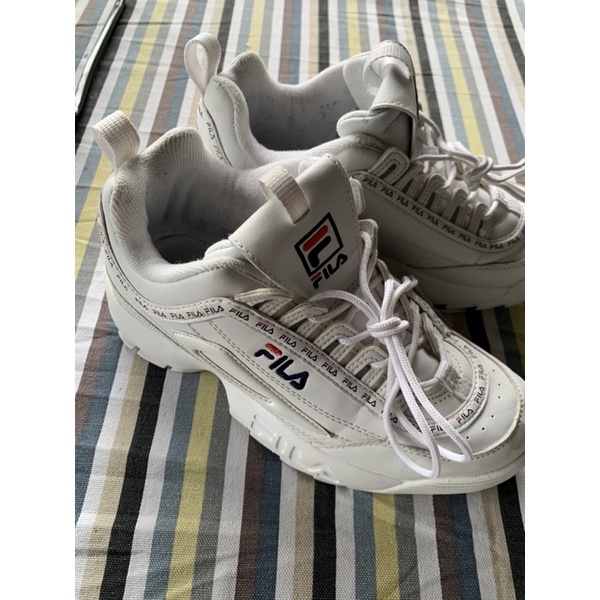 Fila มือสอง Disruptor 2 Tapey Tape (used and no box)