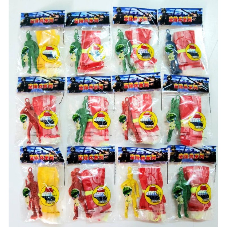 ทหารโดดร่ม​ 12ชิ้น​ ของเล่นแผง