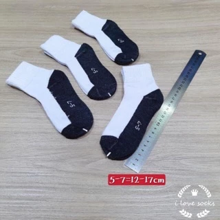 ถุงเท้านักเรียน เนื้อผ้าจึงใส่สบาย คู่ 9บาท