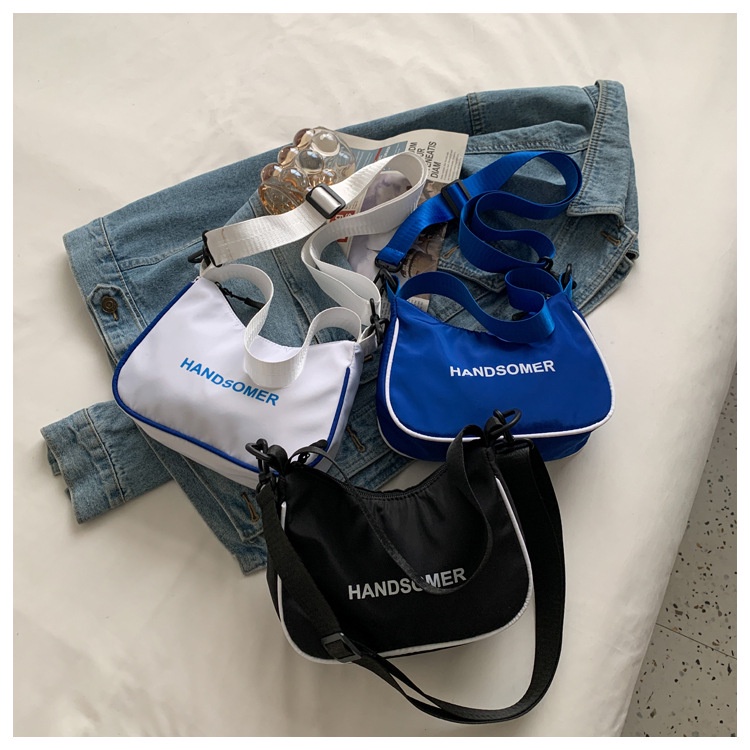 (w152)กระเป๋าสะพายข้างไนล่อน สายใหญ่และหนา แฟชั่นสตรีท vgetbag
