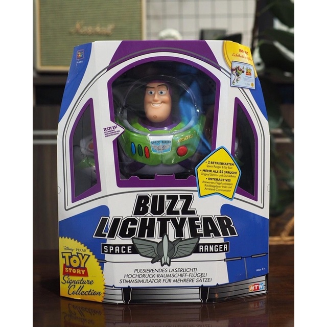 Toy story signature collection Buzz lightyear