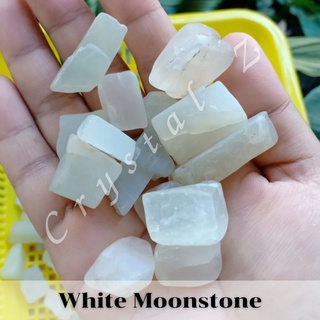 Crystal Z - White Moonstone | มูนสโตน หินดิบ ⭐ แฟลชขาว🐈 ขนาด 10-30 mm