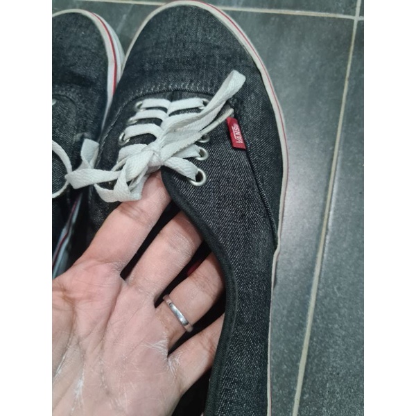 รองเท้า vans ของแท้มืองสอง สียีนส์ สภาพนางฟ้า