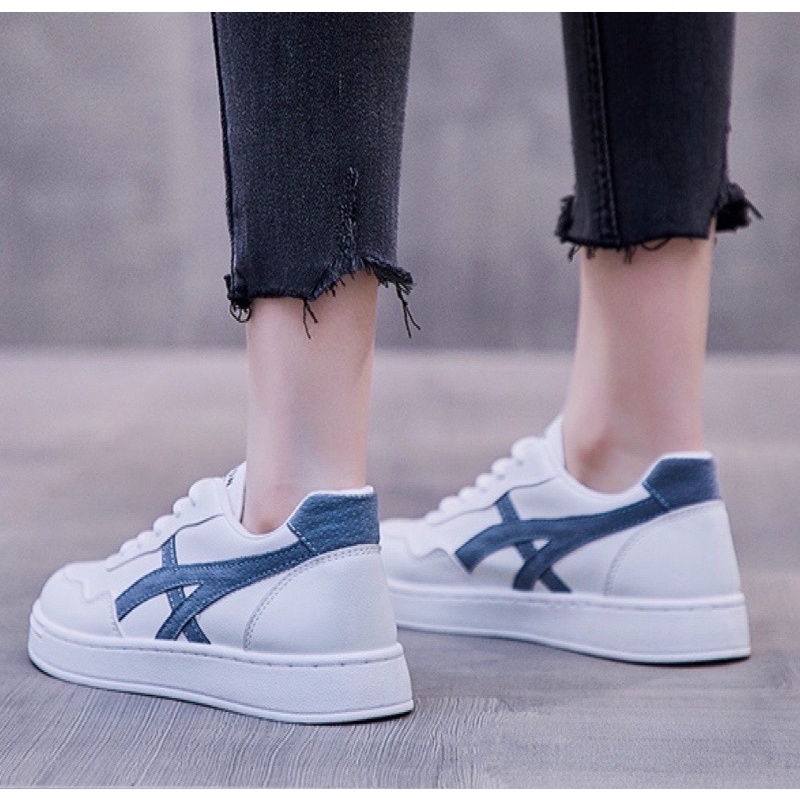 (มาใหม่) MARIAN รองเท้าผ้าใบผู้หญิง เปิดส้น 4ซม. NO.A0244 พร้อมส่ง