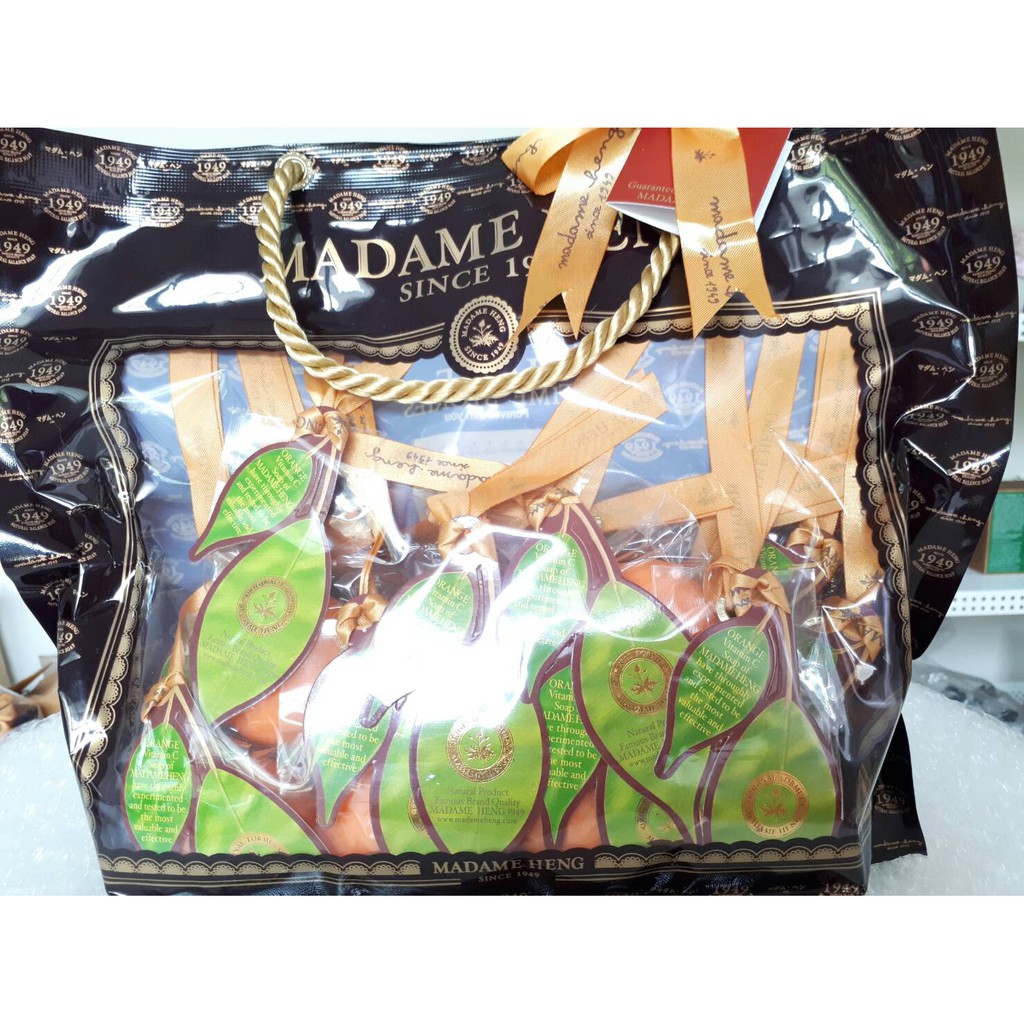 (ราคาพิเศษ ชุดของขวัญ สบู่ส้ม มาดามเฮง แพ็ค 15 ก้อนเล็ก) Madame Heng Orange Vitamin C soap 50 กรัม ส