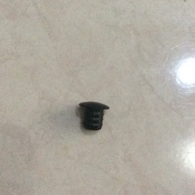 ยางฝาครอบรูกระจกมองหลัง Suzuki Gsx R และ S 150