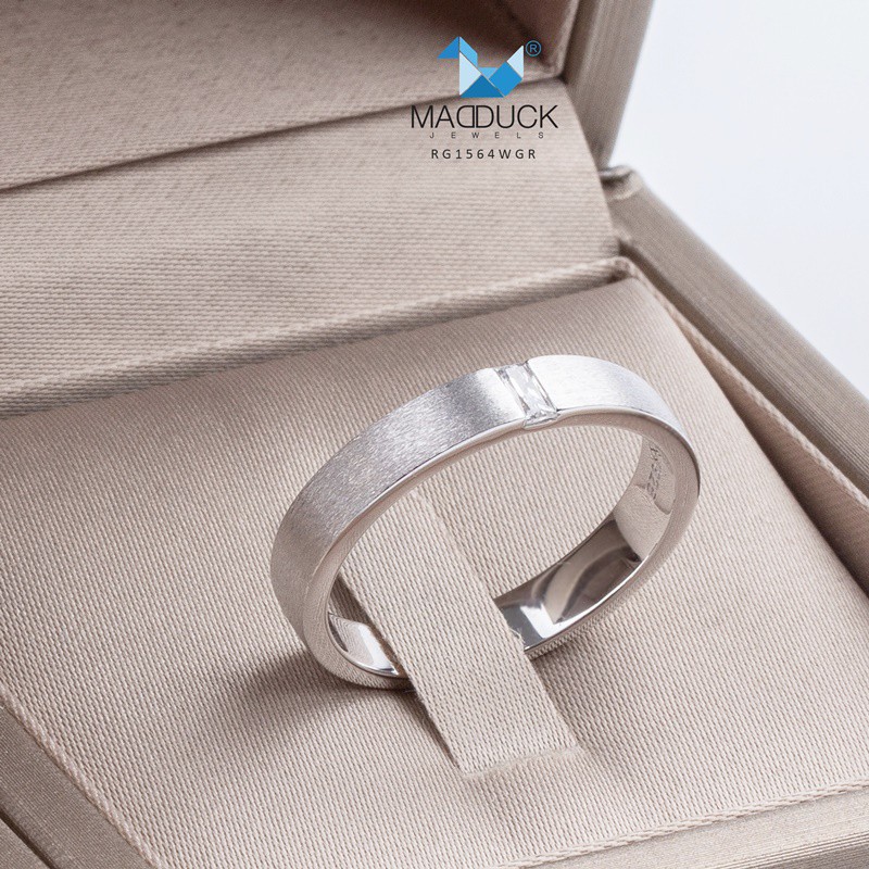 Madduckjewels RG1564WGR แหวนเงินแท้ 925 CZ / โมอิส (Moissanite) / เพชรแลป (Lab Grown) ชุบโรเดียม แหวนแต่งงาน แหวนหมั้น