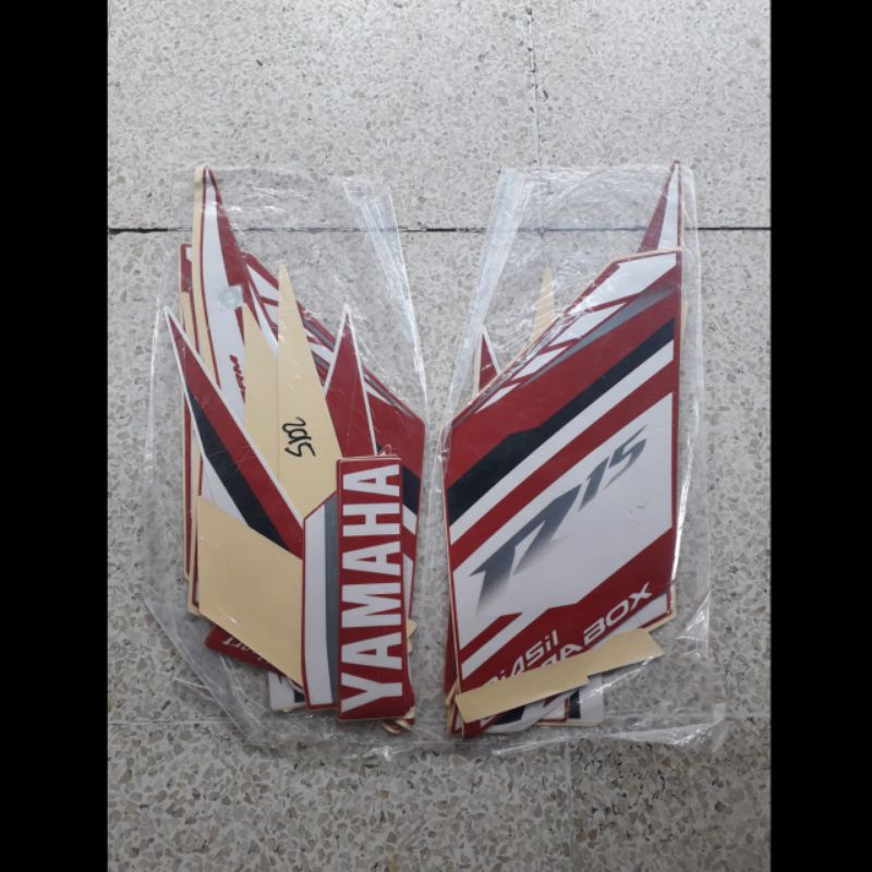 MERAH STRIPING LIST STICKER YAMAHA R15 2014 SERIES GP STICKER R15 2014 2015 แดง ดํา น้ําเงิน