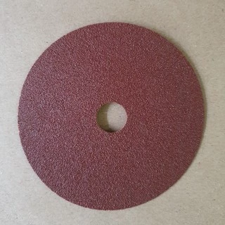 กระดาษทรายกลม ผลิตในเยอรมัน รุ่น Aluminium Oxide หลังไฟเบอร์ ขนาด 4" - 7" เบอร์ # 16 - 120 ยี่ห้อ SONNENFLEX VSM