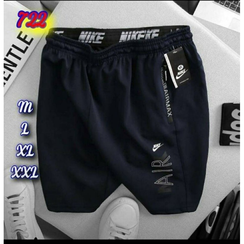 กางเกงขาสั้นNikeสีกรมท่า