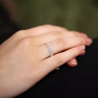 ZHOUYANG Micro Pave Cubic Zirconia แต่งงาน / เครื่องประดับแหวนหมั้น Rose Gold สีแฟชั่นแบรนด์คริสตัลแหวนสำหรับผู้หญิง R132