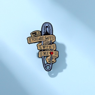 เข็มกลัด ลายการ์ตูนข้อความ You Are Safe with Me Lapel Badge Pin Couple เครื่องประดับ ของขวัญ