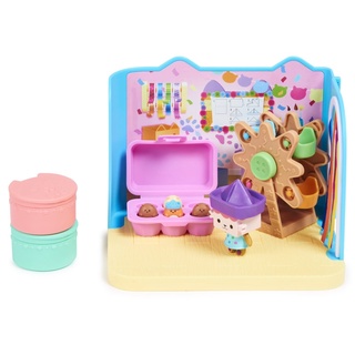 (ของแท้100%) พร้อมส่ง! Gabbys Dollhouse, Baby Box Cat Craft-A-Riffic Room with Exclusive Figure