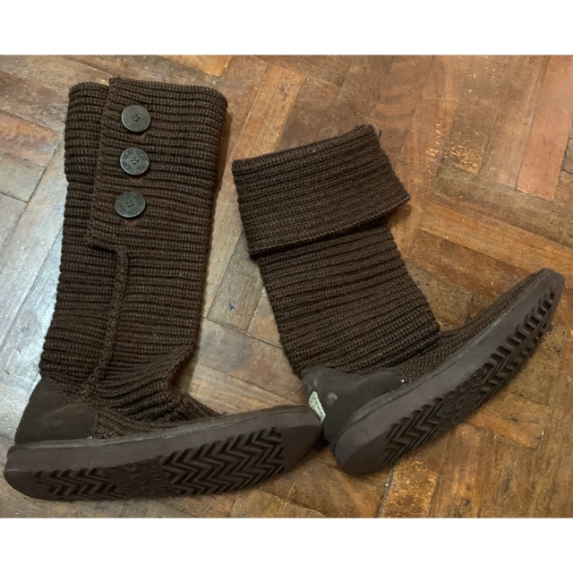 รองเท้าบูท UGG ไหมพรม
