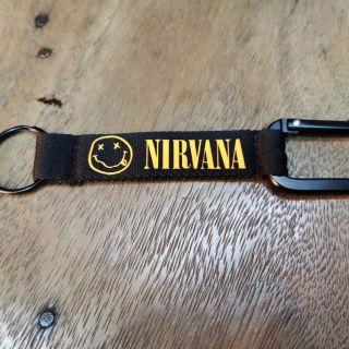 พวงกุญแจตะขอ​ Nirvana