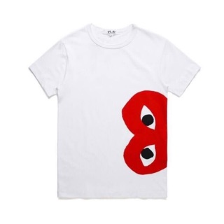 เสื้อยืด COMME des GARÇONS "PLAY"