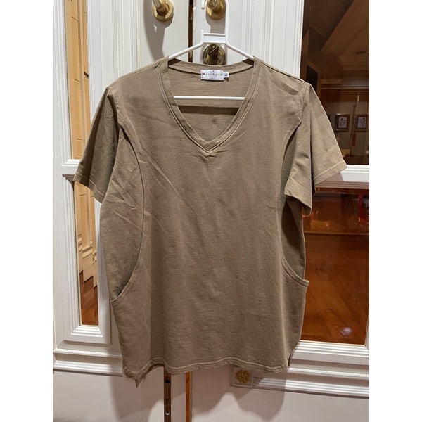 เสื้อให้นม สี โอวัลติน ยี่ห้อ mikimoko