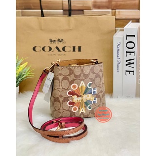 กระเป๋า OUTLET COACH MINI TOWN BUCKET BAG ((C6835//C7270//C7268//C7267))