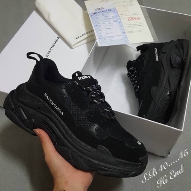 balenciaga triple s led