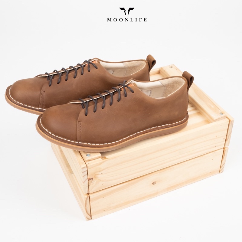 Moonlife Silky Sneaker - Brown oil nubuck รองเท้าหนังวัวแท้