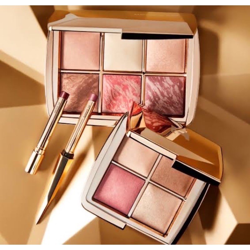 hourglass ambient lighting edit sculpture (limited)  6 หลุม , 4 หลุม