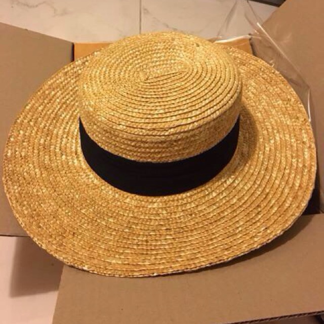 ส่งต่อหมวก Boater Hat สานวัสดุธรรมชาติ คาดดำ