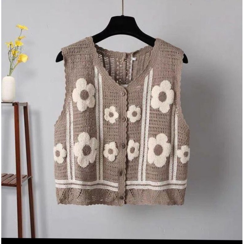 KNIT VEST***********