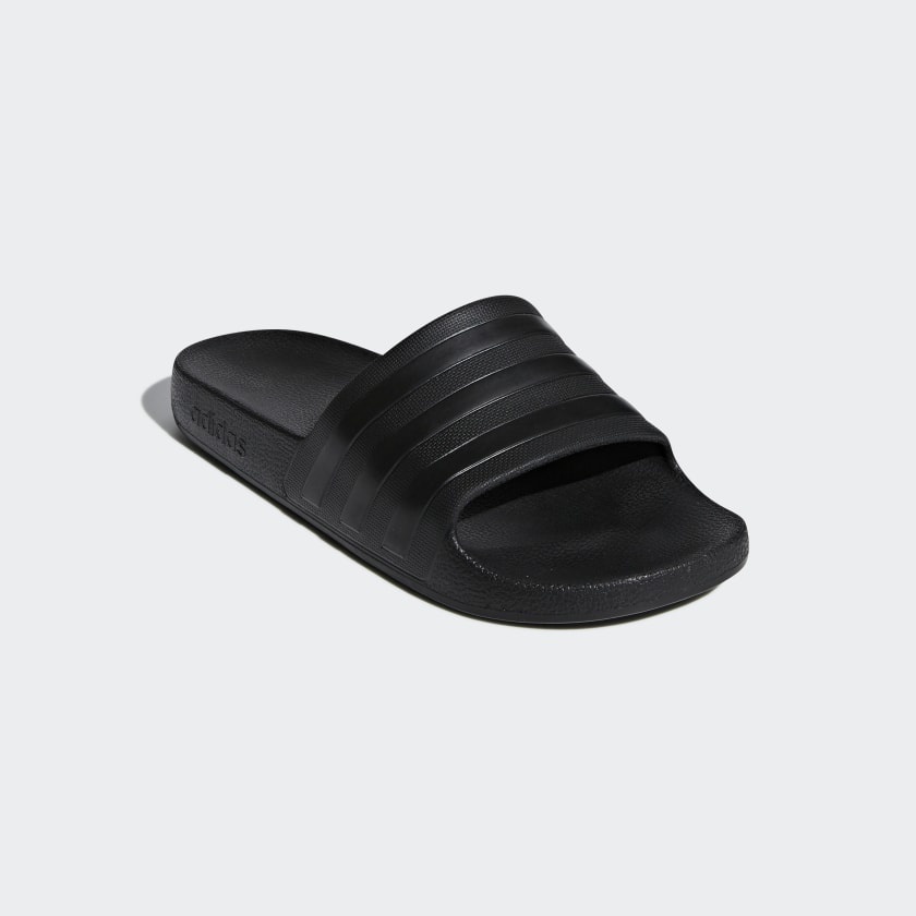 รองเท้าแตะ Adidas รุ่น ADILETTE AQUA  F35550
