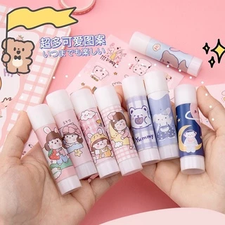 (P-110) กาวแท่ง 9 กรัม glue stick คุณภาพดี ลายน่ารัก เกาหลี การ์ตูน กาวPVA กาวแท่งพกพา พกพาสะดวก อุปกรณ์เครื่องเขียน
