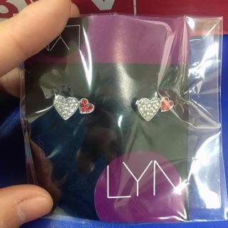 SALE ต่างหู LYN แท้  ปี 2012