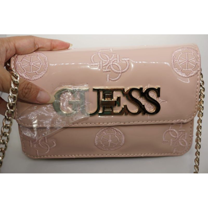 GUESS CHIC กระเป๋า Guess ดั้งเดิม