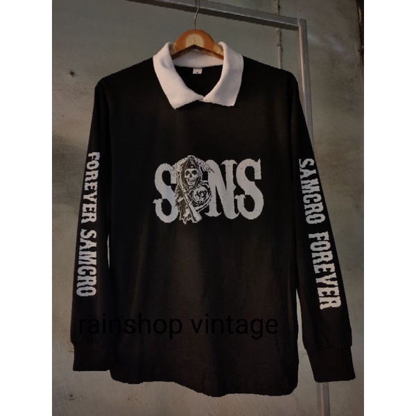 เสื้อโปโลคอปกแขนยาว สกรีนหน้าแขนสไตล์วินเทจ