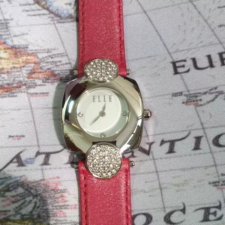 ELLE Girl นาฬิกาข้อมือผู้หญิง แบรนด์ดังจากฝรั่งเศส ออกแบบแนวแฟชั่น น่ารัก ทันสมัย