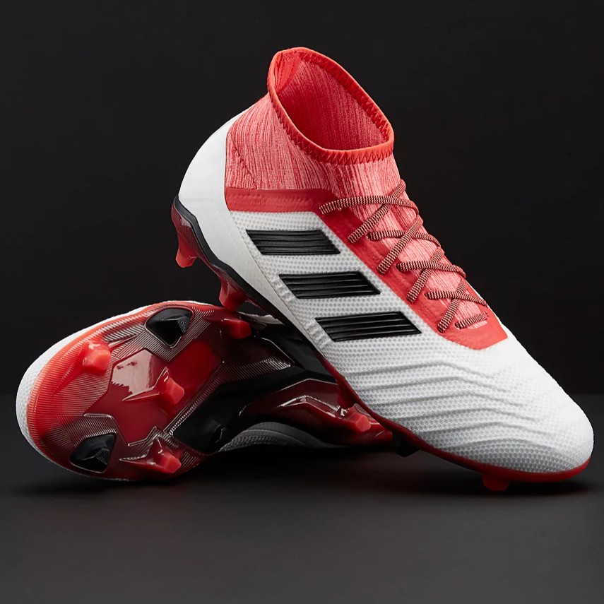 ADIDASของแท้ รองเท้าฟุตบอลผู้ชาย รุ่น Predator 18.2 FG CM7666 sale ด่วน ใกล้หมดแล้วคะ