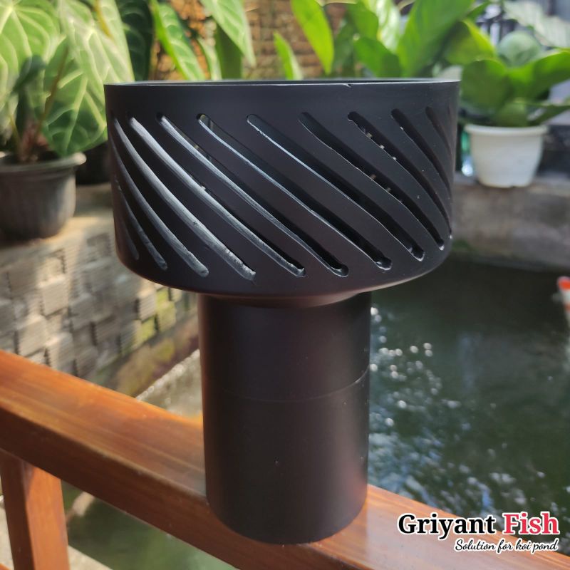Jumbo Skimmer Static Koi Pond Pipe 3 นิ้วถึง 6 นิ้ว Skimmer กรองฝุ่น Koi Pond Dirt