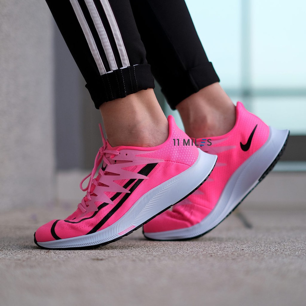 nike zoom rival fly pink