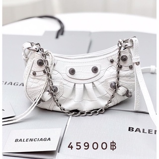 กระเป๋าบาลองซิเอก้า balenciaga ของแท้