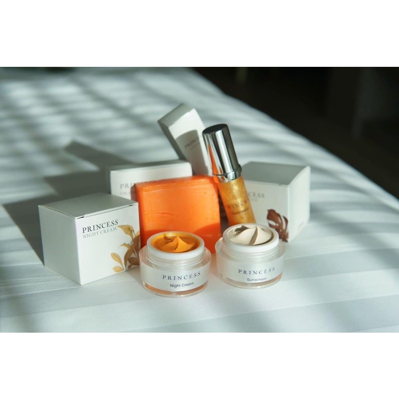 ครีมขมิ้น Princess skincare หน้าใส