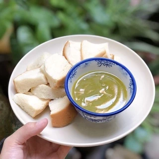 สังขยาไข่ใบเตย สูตรไร้แป้ง (Pandan Custard)