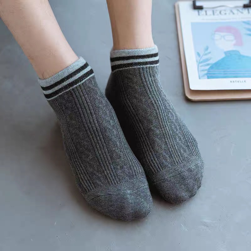 ถุงเท้าผู้ชาย  ถุงเท้าข้อสั้นดโซ่ 1แพ๊ค5คู่ - รูปที่ 4