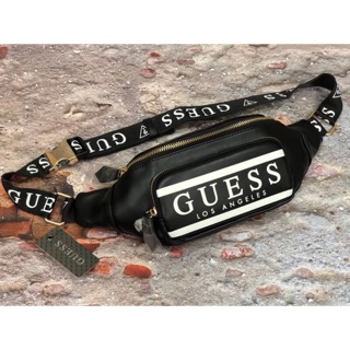 กระเป๋าคาดอก Guess สีดำ รุ่นใหม่ล่าสุด จำนวนจำกัด