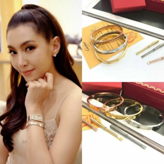 กำไลสแตนเลสแท้แบบ​มีเพชร​​หน้า​ Logo​ หน้าโลโก้แบรนด์ มีไขควงในเซ็ต​ แบรนด์ CT