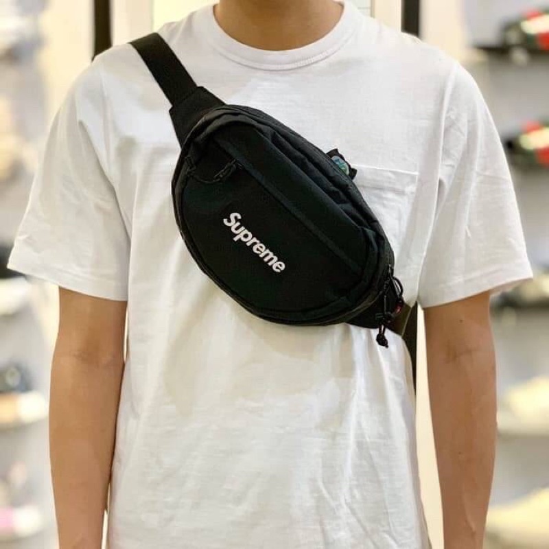 NEW売り切れる前に☆ Supreme String Waist Bag 